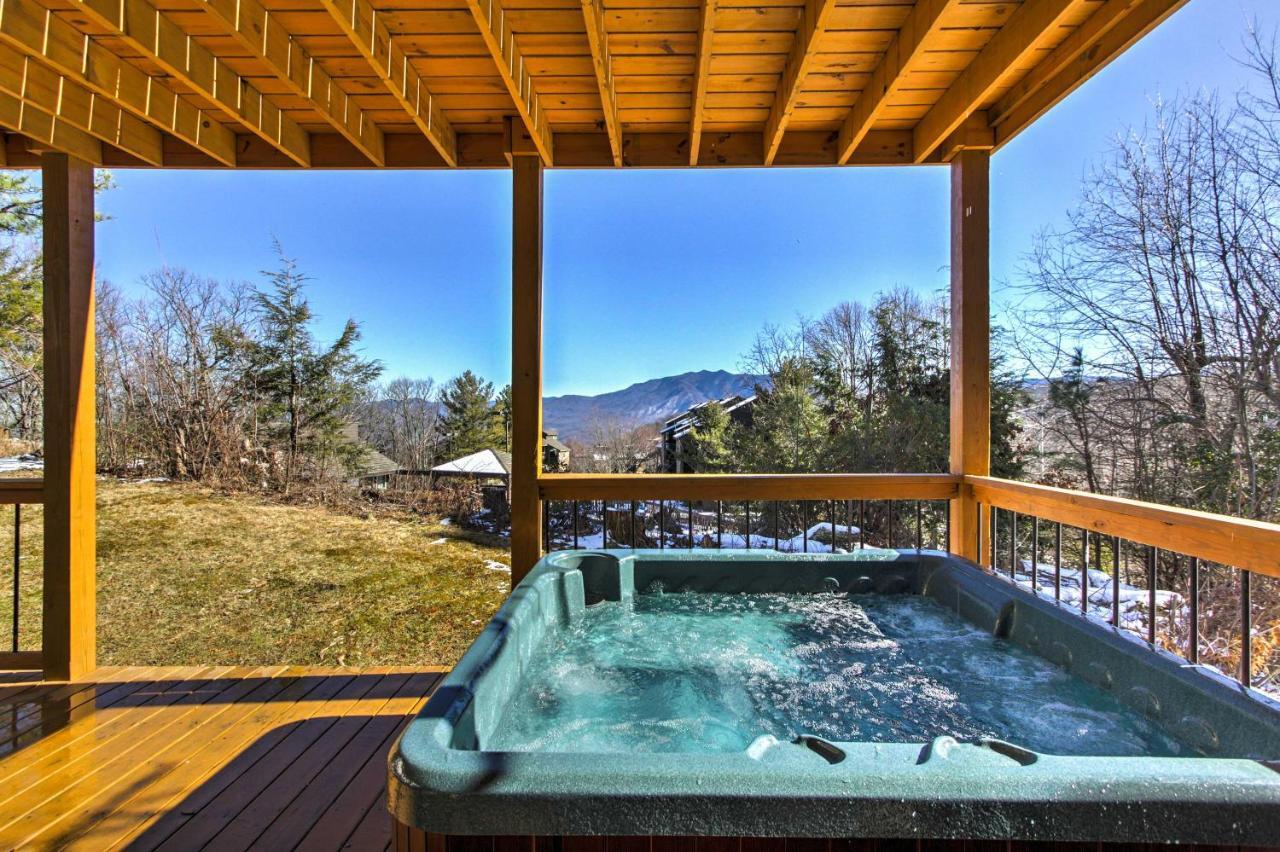 Mint Manor Gatlinburg Home With Hot Tub And Sauna! Экстерьер фото